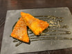 Saganaki mit Honig und Sesam